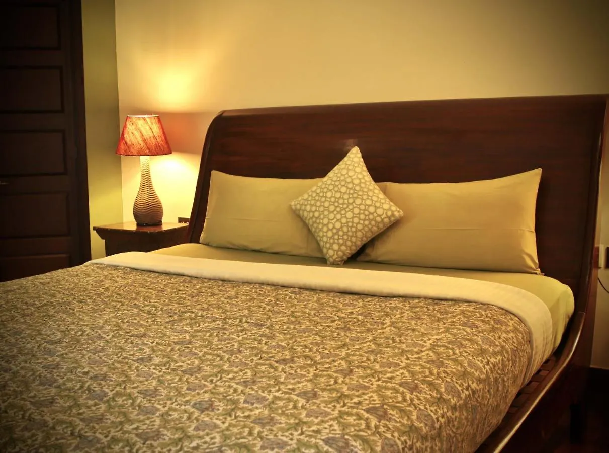 Madilina Homestay North Paravur 0*,  インド